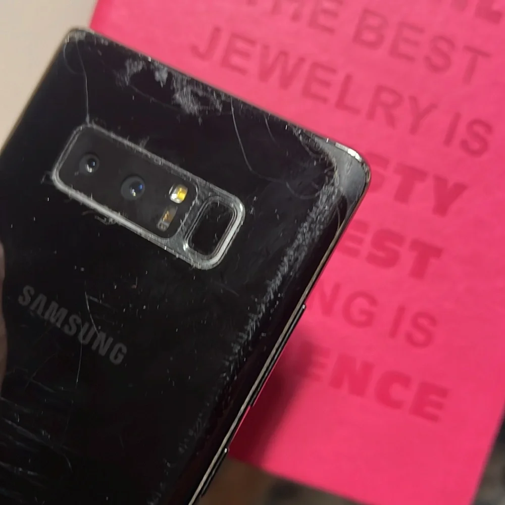 Samsung Galaxy Note8 64GB (Unlocked) Cosmetic defects